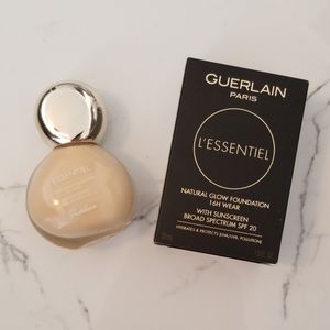 GUERLAIN Makeup - Guerlain l'essentiel foundation shade 00W GUERLAIN Makeup - Guerlain l'essentiel foundation shade 00W